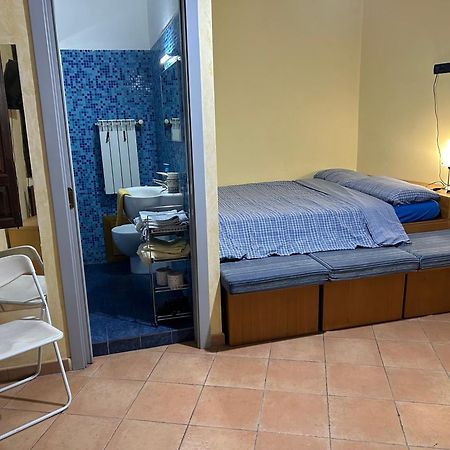 B&B L'Angolo Sulla Piazza Mirabella Imbaccari Экстерьер фото